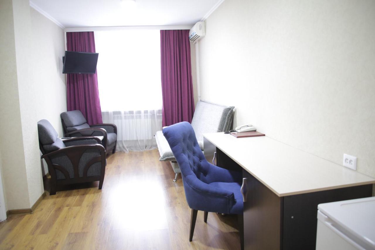 City Hotel Ust-Kamenogorsk Exterior photo
